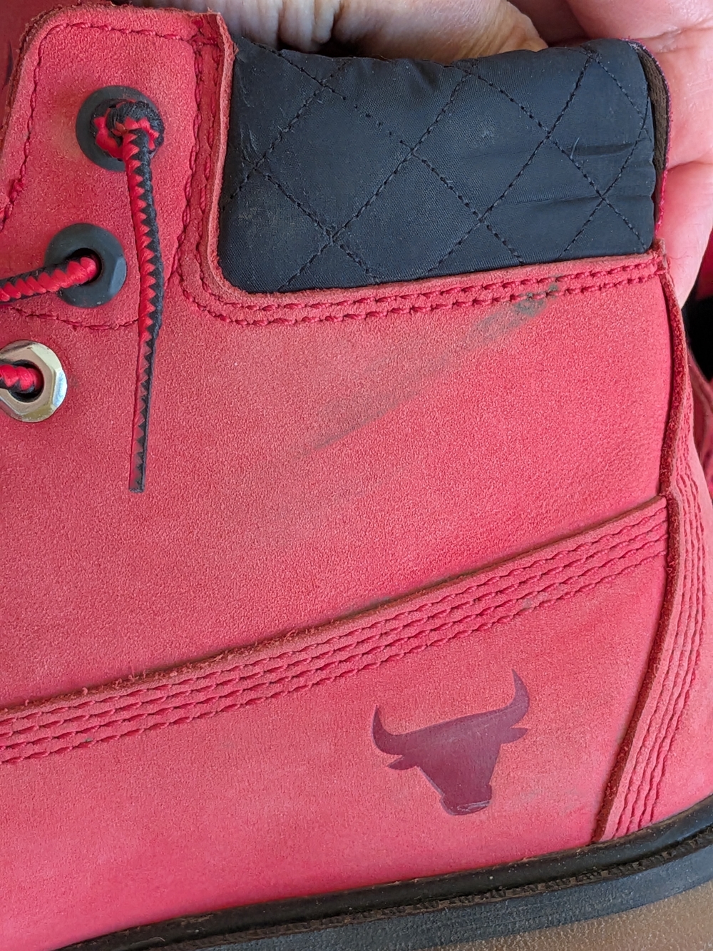 Timberland Red Kids Lace-Up Boots with Embossed Logo - Picture 5 of 10
